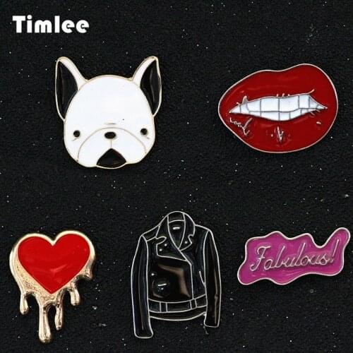 Timlee X365 Cartoon Cute Dog Red Lip Pins Heart Clothes Design Metal Brooch Pins Gift Wholesale