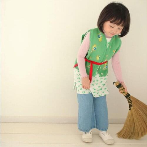 2021 Korean childrens clothing girls' sweater vest knitted cardigan sweater vest winter clothes