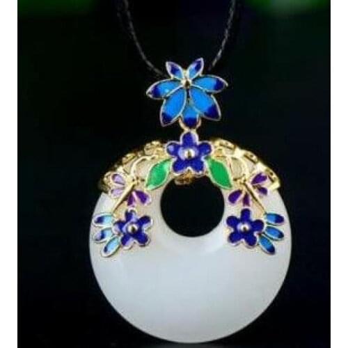 Unique Fashion Natural White Jade Carving Of Peace Buckle Shape Pendant Necklace