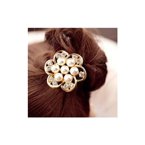 Wholesale Hot 2021 New Arrival Accessories Cute Elegant Rhinestone And Large Pearl Flower Headband Hair Rope For Women