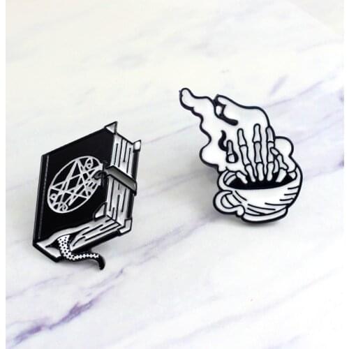 New Fashion Coffee Cup Skull Hand Flame Enamel Pin брошь Witch Magic Book Lapel Pins Coat Badge Creative Brooches for Women