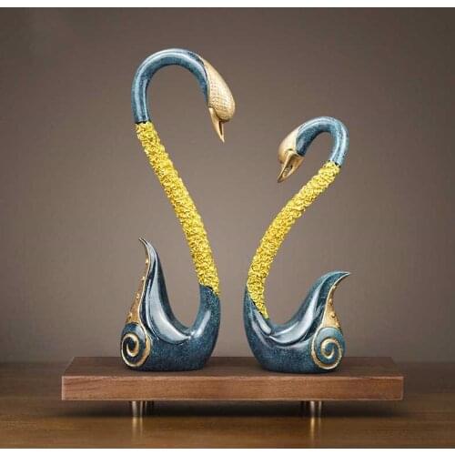 NEW EUROPEAN DECORATIVE STATUE ANIMAL SCULPTURE RESIN COUPLE SWAN STATUE CRAFTS HOME DECORATION ACCESSORIES TO SEND WEDDING GIFT