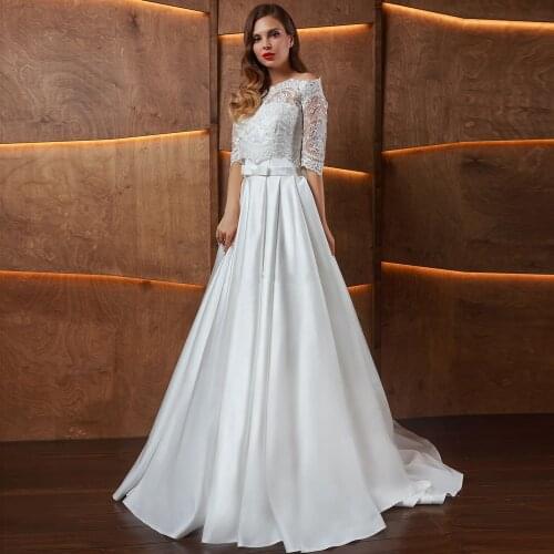 Strapless Jersey Satin Wedding Dress Detachable Lace Jacket Half Sleeves Bow Vintage Custom Made Modest Plain Bridal Gowns