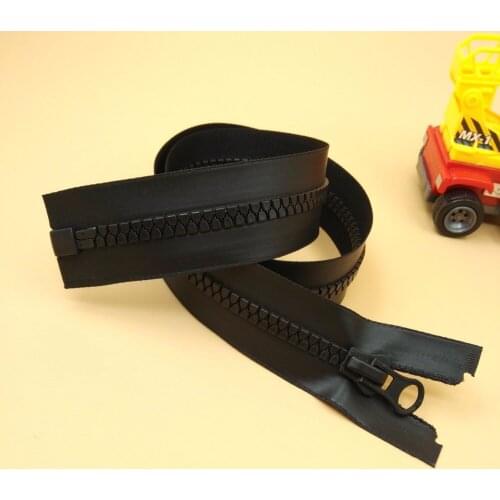8# plastic zip/resin zippers/open-end 70cm waterproof/windproof/black for bags down jacket/Ski suit/Outdoor climbing clothes