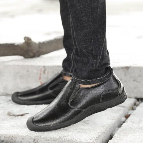 Summer Autumn Men Original Casual Fashion Boat Shoes Genuine Leather Casual Comfortable Loafers Breathable Slip on Loafers