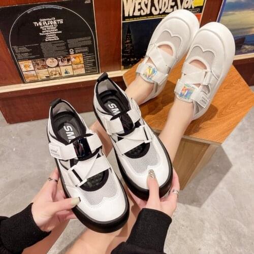 Flat Sandals Ladies Summer Outdoor Fashion Leather Flat Shoes Round Toe Elegent Slipper Adjustable Buckle Strap Casual sandals