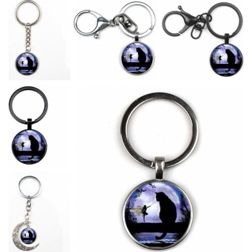 Cute Retro Cat Photo Moon Crystal Pendant Key Chain Fashion Men and Women Key Ring Quality Car Charm Bag Pendant Glass Key Chain