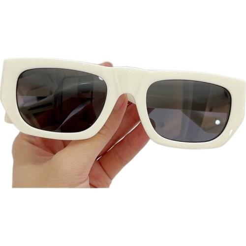 New Style Classic Retro Sunglasses Women Small Rectangle Frame Sun Glasses Ladies Oculos UV400