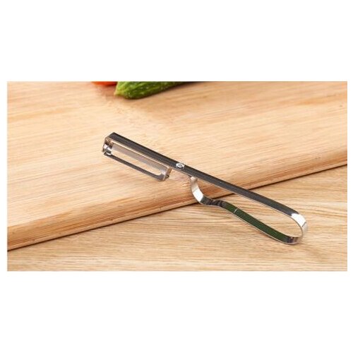 Kitchen stainless steel fruit peeler,Potato shaper sawtooth sharpener