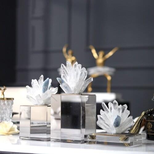Luxurious Home Decoration Accessories White And Blue Coral Spar Statue Crystal Crafts Ornament Creative Artwork Figurines