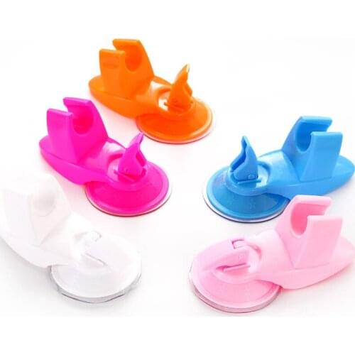 1pc Home Shower Bracket Adjustable Nozzle Base Shower Head Mounting Brackets Strong Sucker Faucet Fixed Holder Bathroom Supplies