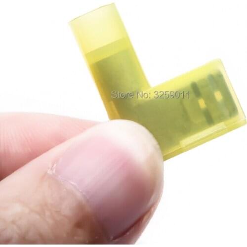 100PCS Crimp Terminals FLDNY5.5-250 Nylon Flag Female insulated flag plug Right Angle Terminals 12-10AWG Wire Connector Yellow