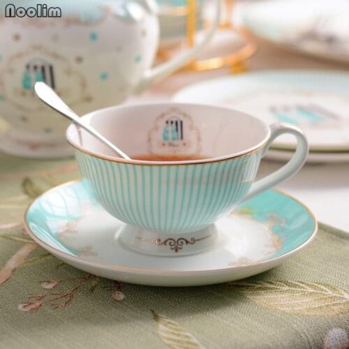 NOOLIM Ceramic Tea Cup And Saucer Set Designer Bone China Coffee Cup Porcelain Afternoon Black Tea Cup Set Coffeeware Set
