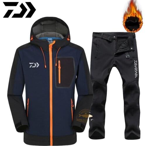 2020 DAIWA Fishing Clothes Winter Fishing Set Mens Outdoor Windproof and Warm Fishing Jacket Hiking Waterproof Fishing Jacket