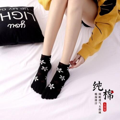 Ankle Kawaii Socks Women Cute Socks 5 Finger Split Toe Casual Middle Tube WOMEN Sock