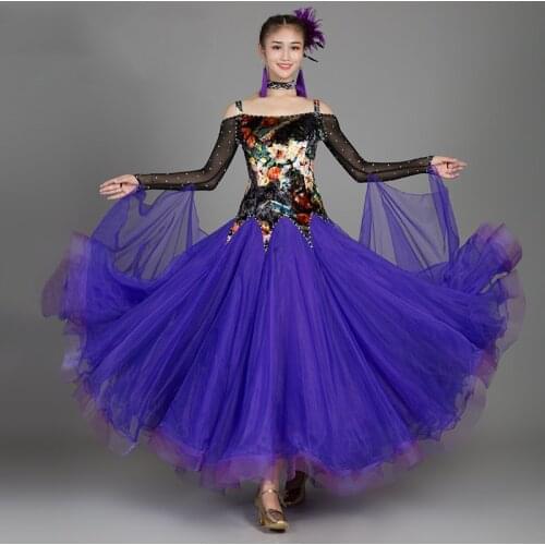 2019 New Ballroom Latin Dance Costume Sexy Printing/Yarn Long Sleeved Dress Flamenco Modern Dancing Dresses For Women DWY2190