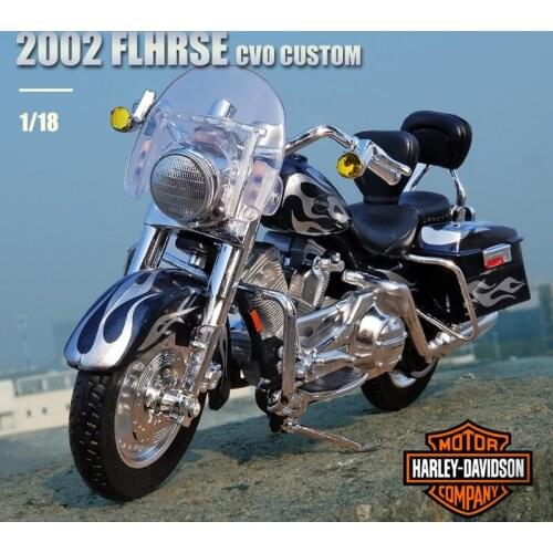 Maisto 1:18 Harley-Davidson 2002 FLHRSEI CVO Custom simulation alloy motorcycle model toy car Collecting car model boys toys