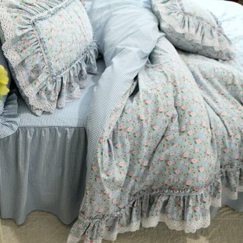 New Fresh Flowers Print Bedding Set Lace Ruffle Duvet Cover Quality Embroidery Bed Sheet Pastoral Bedspread Skirt Bedding Bed