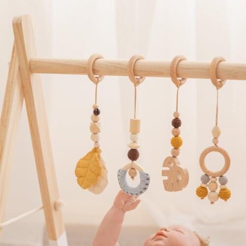 Lets Make 4pc/set Baby Teething Wooden Crochet Beads Newborn Comfort Toy Stroller Accessories Beech Wood Leaves Pendant
