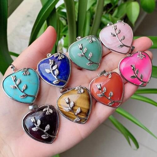Healing Natural Stone Pendants Flower Heart Pendulum Chakra Quartz Amethysts Agates Lapis Opal Pink Crystal Pendant for Women