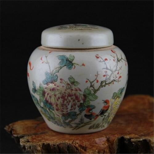 Chinese Traditional Qing Tongzhi Famille Rose Flower And Bird Tea Can With Lid