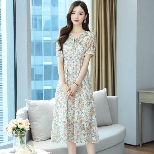 Fashion Korean version New summer Women Dress Little daisy Female Dress Summer Party Chiffon summer dress Short sleeve
