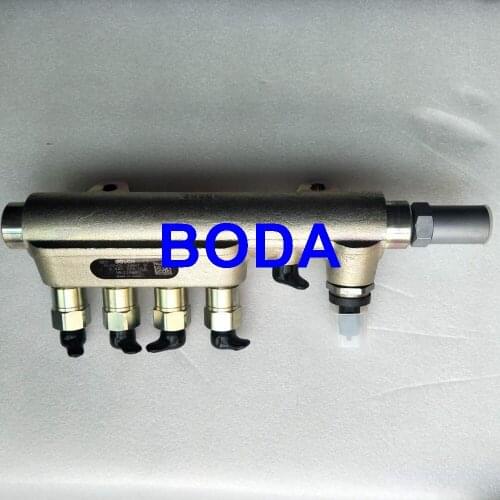 Original and new common rail fuel rail assy 0445224016 ME228861