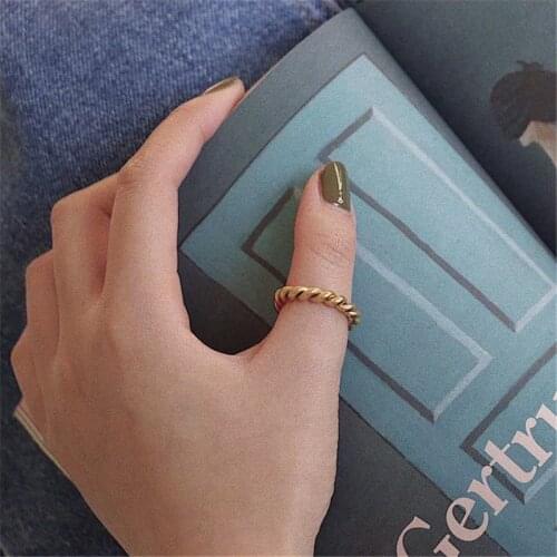 YUN RUO 18k Gold Coarse Twist Titanium Steel Gold-plated Exaggerated Personality Trendy Ring Female Korean INS Index Finger Ring