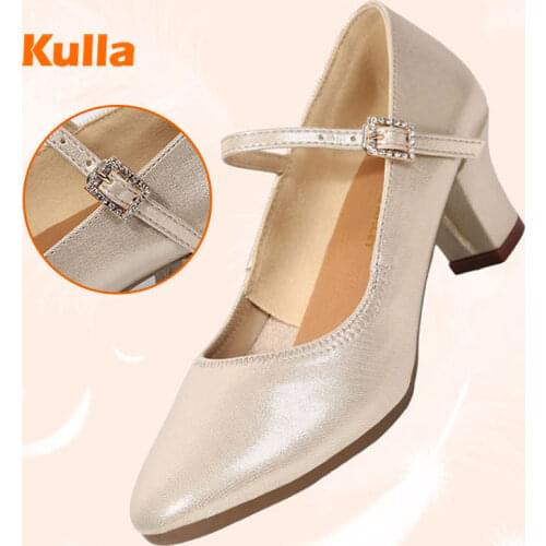 Woman Bright Sand Leather Dance Shoes Womens Soft Sole Heels 5cm Ballroom Tango Salsa Practice Red Black Latin Dancing Shoes