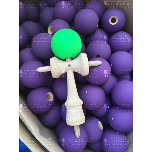100 pcs Rubber paint The four clubs ball strings professional japan japanese toy wholesale cocoon of light and color KENDAMA