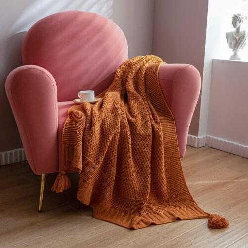 REGINA 2020 Fashion Super Soft Knitted Blanket Scale Stripe Tassel Design Women Throw Blanket Bed Spread Sofa Cover Scarf Throws