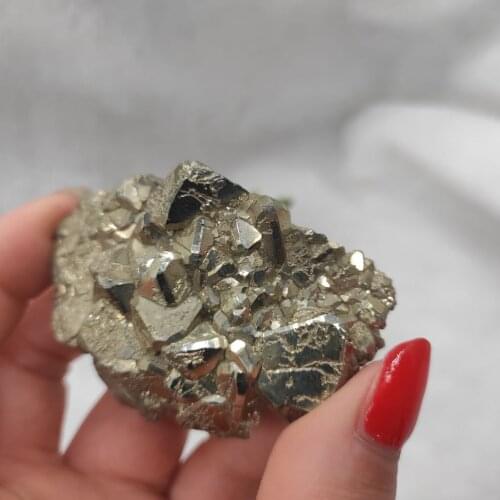 1pcs Natural Pyrite Ore Copper Pyrite Mineral Specimen Chalcopyrite Crystal Rock Stones Cluster Collection Stone