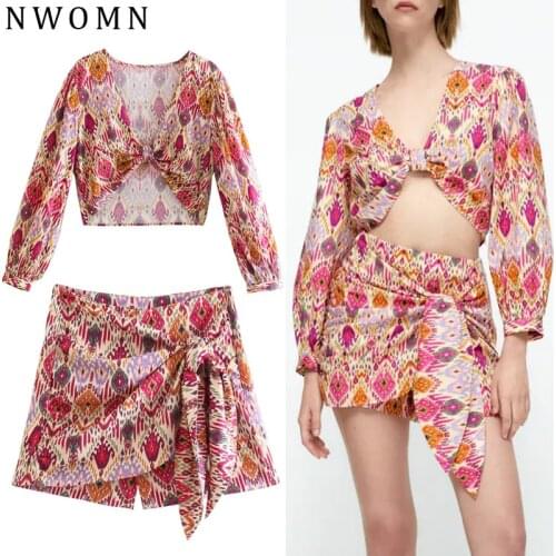 NWOMN Women's Travel Shorts