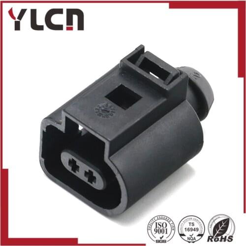 Free Shipping 2pin automotive VW 1.5series electrical horn plug connector for audi 1J0973702 1J0 973 702