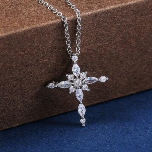 Huitan Luxury Silver Color Women Cross Pendant Necklaces Shiny Cubic Zirconia Fine Girl Gift Stylish Female Necklace Jewelry Hot