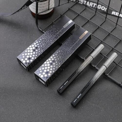 2021 New easy-to-dry and easy-to-load eyeliner. No-go star eyeliner is not easily dyed with eyeliner