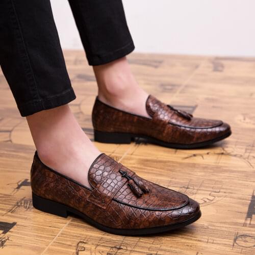 POLALI Tassel Braided Pattern Genuine Leather Shoes Slip-on Casual Loafers Mens Business Shoes Formal Dress Shoes Dropshipping