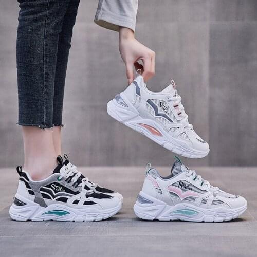 Couple Sports Shoes Women Walking Shoes Comfortable Breathable Running Shoes Casual Sneakers Outdoor Lightweight Fitness Shoes