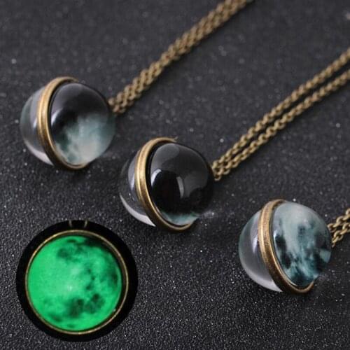 Unique Glow In The Dark Double-sided Moon Night Pendant Necklace Bronze Gold Chain Full Moon Crescent Glass Ball Jewelry Women