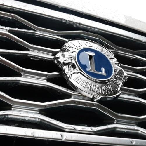 6.7/10.5cm Top Quality L LIONS International Chrome Metal Emblem Badge Totem Logo Car Styling Refitting 3D Sticker Grille Mark