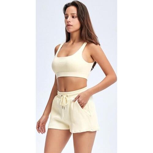 Womens Running Suit Loose Fitting Short Sleeve Gym Yoga Suit Female Sports Bra Shorts Two Piece Set 2021