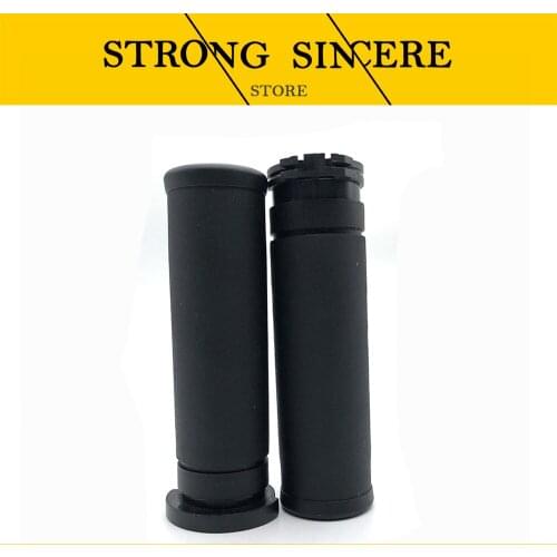 Motorcycle Parts CNC Handle Bar Hand Grips Softail Custom For Harley Large gliding xL883 1200 x48 2008-2021