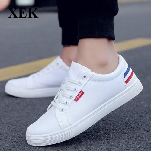 XEK 2018 spring and summer new mens white shoes mens canvas shoes mens casual shoes breathable shoes ZLL276