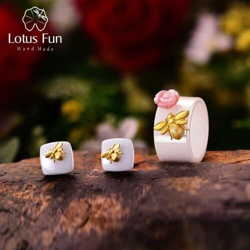 Lotus Fun Real 925 Sterling Silver Natural Handmade Fine Jewelry Ceramics Cute Bee Kiss from a Rose Jewelry Set for Women Bijoux