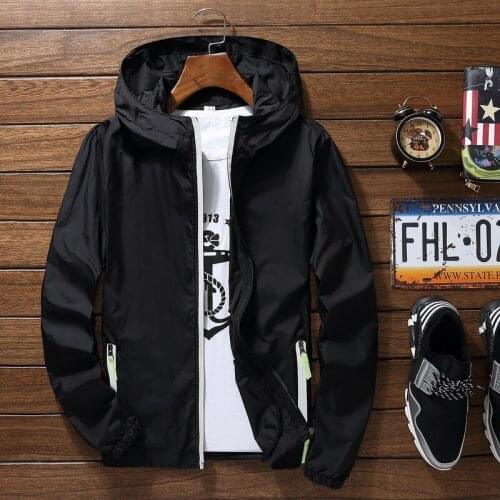 2020 New Spring Summer Mens Reflective Hood Jacket Ultra-light Thin Windbreaker Packable Skin Coat Sunscreen Casual Zipper Coat