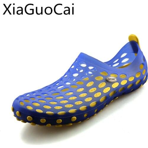 Fashion Brand Waterproof Men Sandals Slip-on Slippers for Mens Solid Gladiator Flat Beach Sandals Drop Shipping X6 35