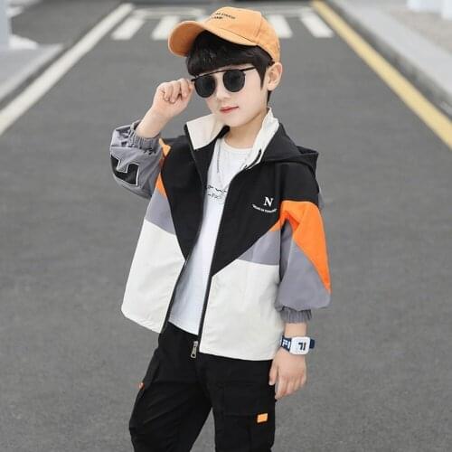 2021Childrens Spring And Autumn Windbreaker New Childrens Korean Fashion Spring Jacket Hooded Casual Splicing Outerwear