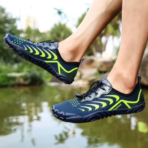 Elastic Quick Dry Aqua Shoes Plus Size Nonslip Sneakers Women Men Water Shoes Breathable Footwear Light Surfing Beach Sneakers