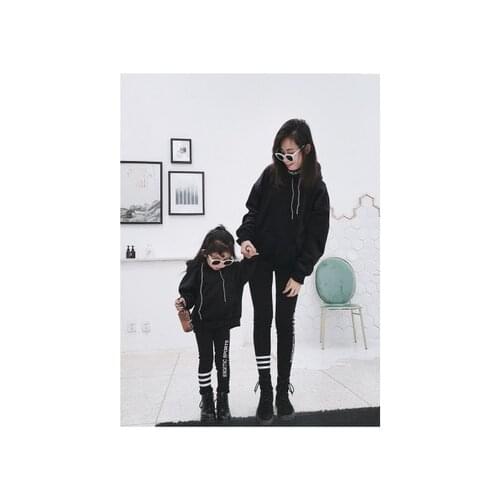 Mother and Daughter Clothes Gold Velvet Hooded Sweatshirt Matching Family Outfits Autumn Winter Hoodies Mommy and Me Clothing