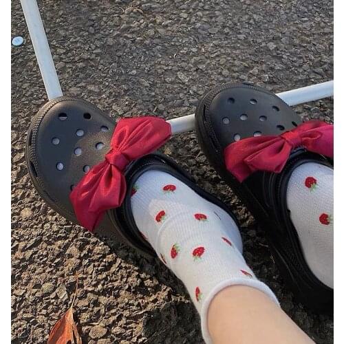 2021 Hot Sale Croc Charms Red Big Bow-knot Accessories DIY Vitality Shoes Decorations Cute Girls Clogs Shoe Buckle High Quality